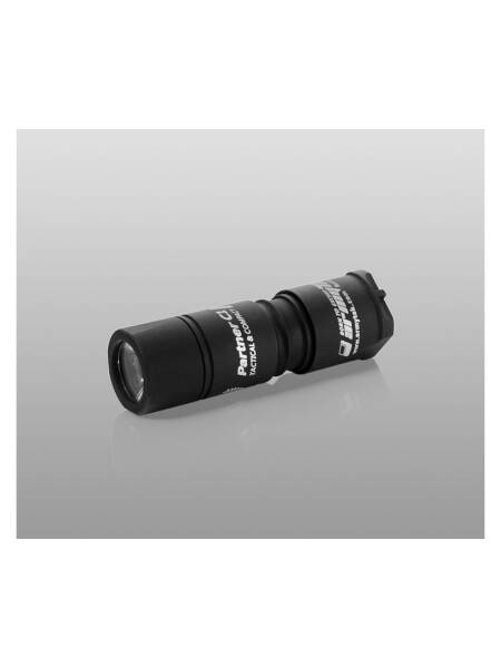 LANTERNA ARMYTEK PARTNER C1 PRO V3 800 LUMENI