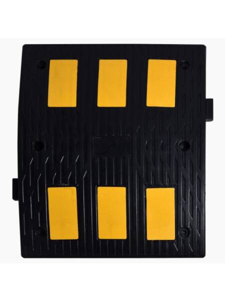 LIMITATOR DE VITEZA CAUCIUC NEGRU CU SASE BENZI REFLECTORIZANTE 50X60CM